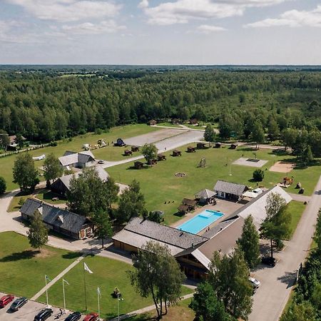 Holiday Village Suur Toell Kuressaare Exterior foto
